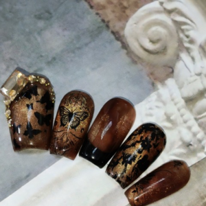 N003 Brown Cat Eye Butterfly Gold Accented Medium Square Press-On Nails