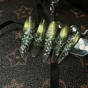 N009 Botanical Green Cat Eye Hand-Painted Floral Long Almond Press-On Nails