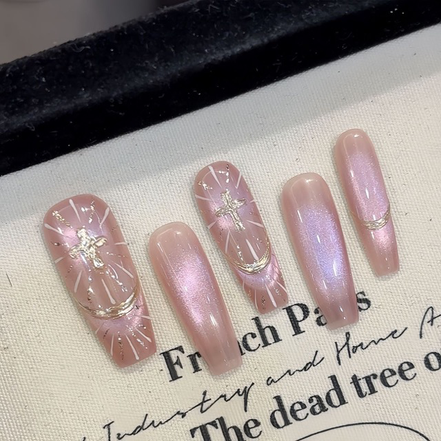 N040 Pink Cat Eye Soft Glam Long Coffin Hand-Painted Press-On Nails - Image 3