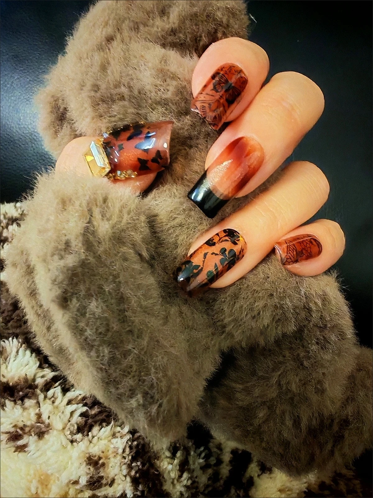 N003 Brown Cat Eye Butterfly Gold Accented Medium Square Press-On Nails - Image 2