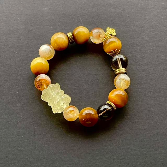 S004 Golden Legend - Image 5