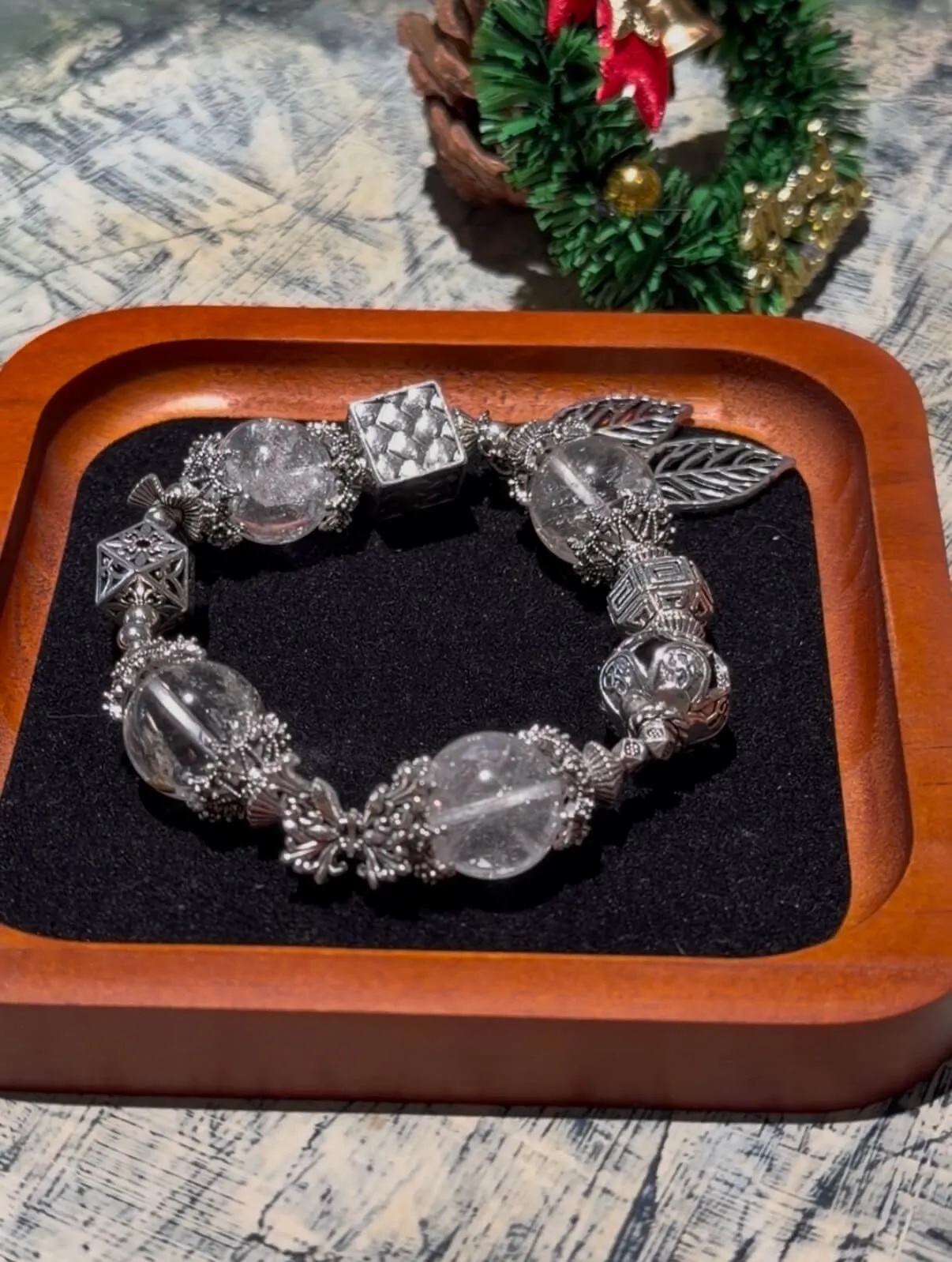 S016 Snow Kiss - Image 4